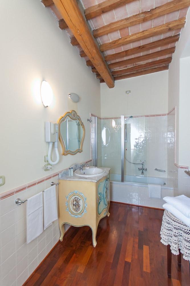 Relais Parco Dei Cavalieri Assisi 3*