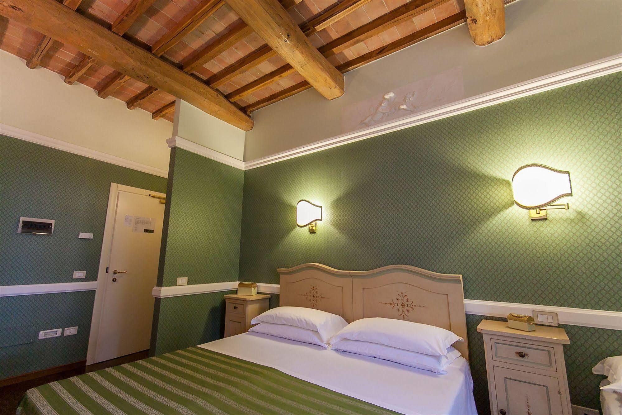 Relais Parco Dei Cavalieri Assisi Hotel